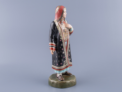 Скульптура Народности России малого размера, Башкирка, арт 82.99369.00.1, 
