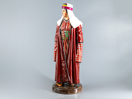 Скульптура Народности России Курдская женщина арт. 82.69850.00.1