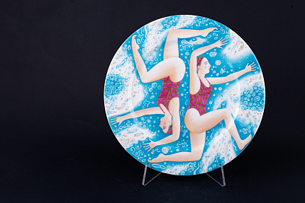 Декоративная тарелка Синхронное плавание, на форме Mazarin 300 мм, арт 60.14609.00.1