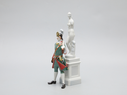 Скульптура Солдат и Венера Петровская Ассамблея арт. 82.51223.00.1, 