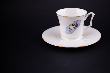 Чашка с блюдцем кофейная, рисунок Конфета Пингвин, форма Юлия, арт 61.21048.00.1