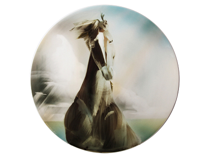 Блюдо декоративное форма Круглая рисунок  Лошади.Апрель арт. 60.07054.00.5
