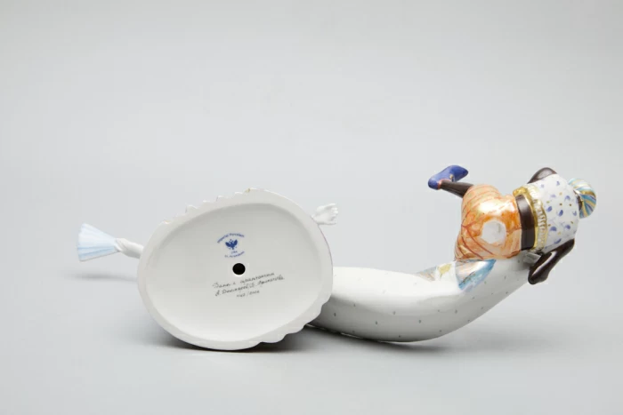 Скульптура Дама с арапчонком Петровская Ассамблея арт. 82.51222.00.1, 