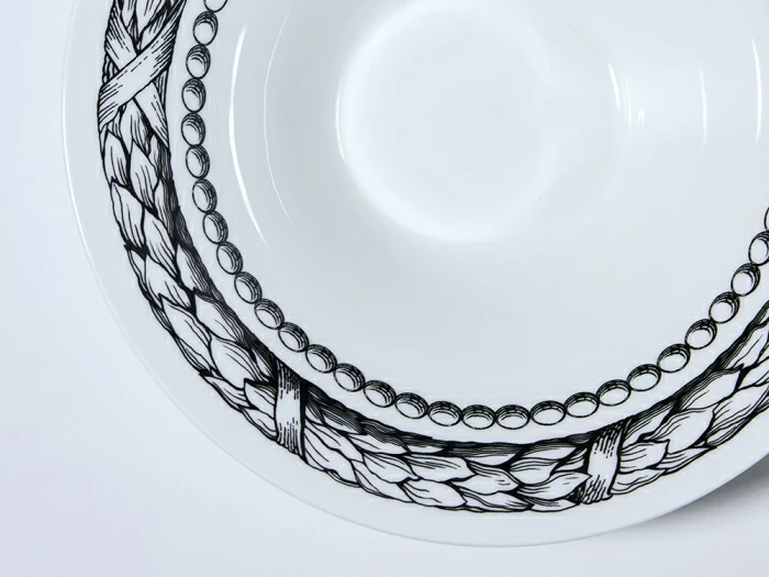 Салатник 230 мм, в подарочной упаковке, форма Юлиана, рисунок Волшебный сад III, арт. 81.34191.00.1, 