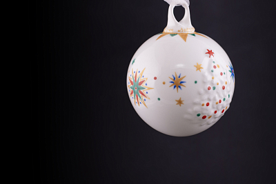 Елочная игрушка Шар с елкой, рисунок Звездочки, арт 60.21173.00.1