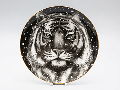 Декоративная тарелка 300 мм в подарочной упаковке, форма Эллипс 2, рисунок Тотем Тигр арт. 81.30083.00.1