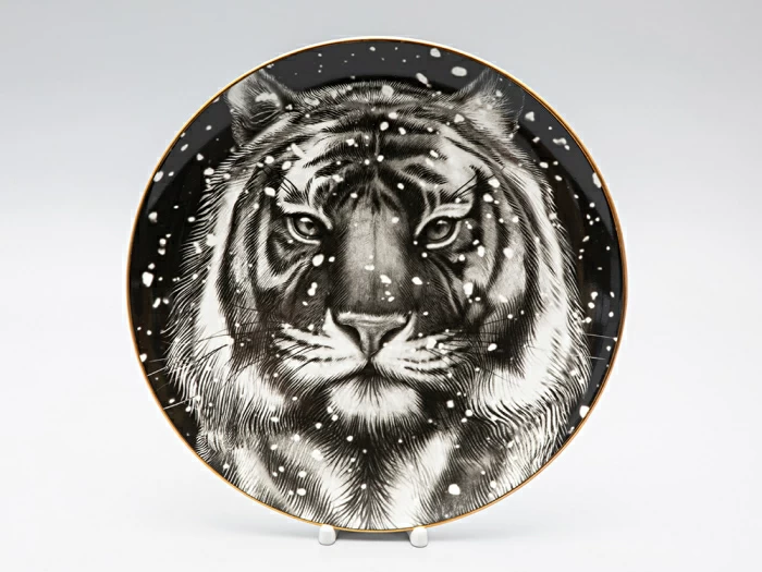 Декоративная тарелка 300 мм в подарочной упаковке, форма Эллипс 2, рисунок Тотем Тигр арт. 81.30083.00.1, 