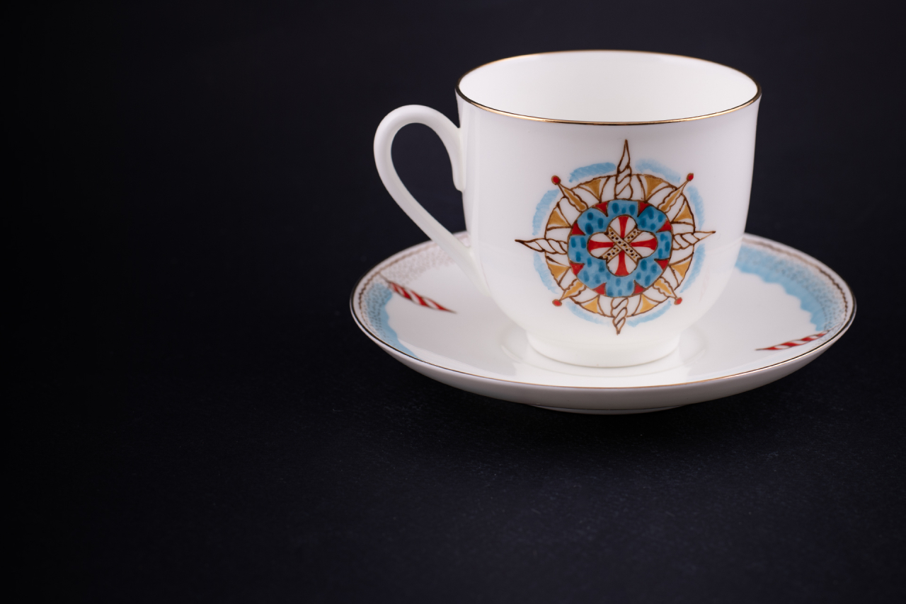 Чашка с блюдцем кофейная 180 мл., форма Ландыш, рисунок Снежинка, арт 61.21042.00.1, 