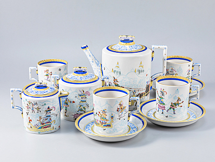 Сервиз чайный форма Гербовая рисунок Зимние забавы, 4 персон 11 предметов, арт. 81.14057.01.1