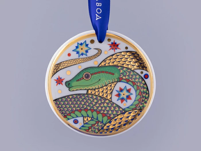 Подарочный набор Ёлочная игрушка, форма Сфера, рисунок Три стихии Змея, арт. 81.32609.00.1, 