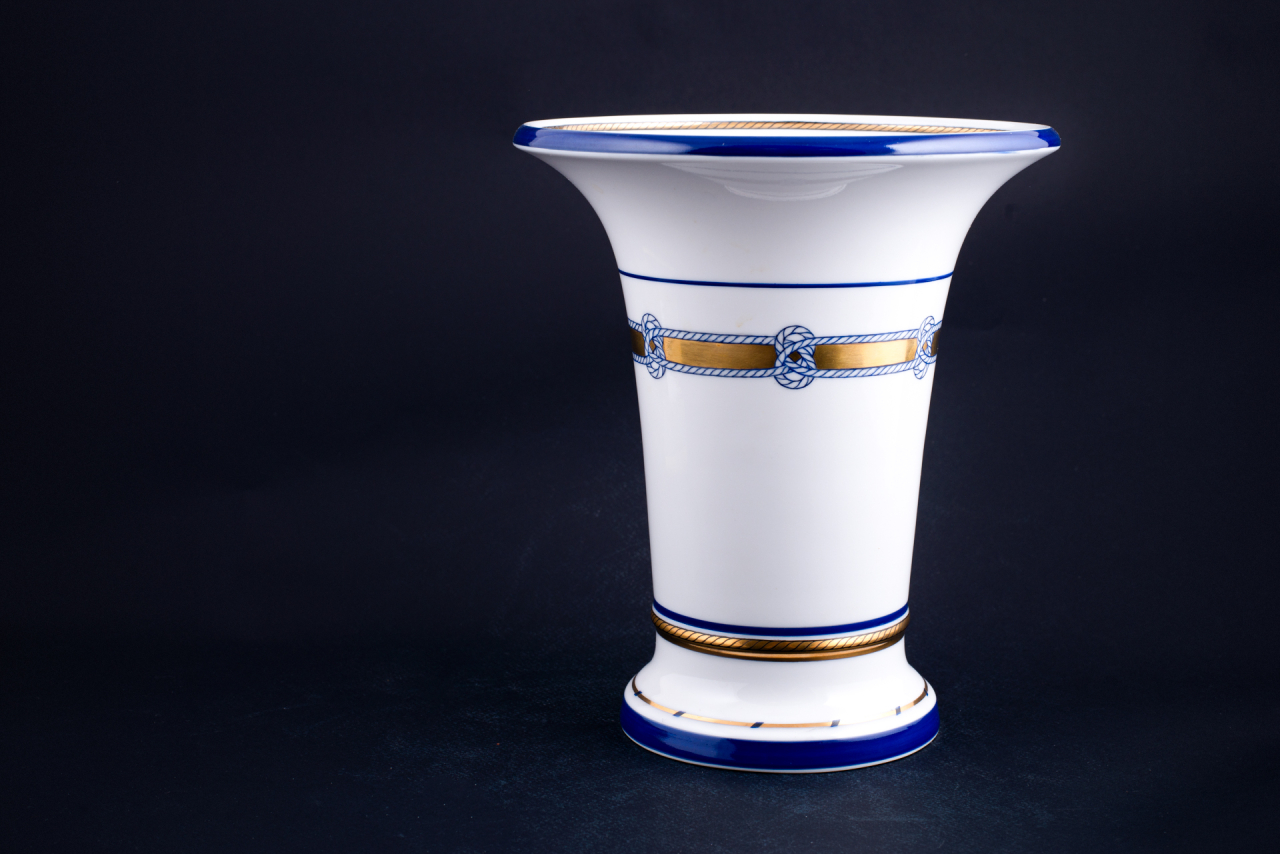 Ваза Белое море на форме Ампирная, арт 60.10297.00.5, 