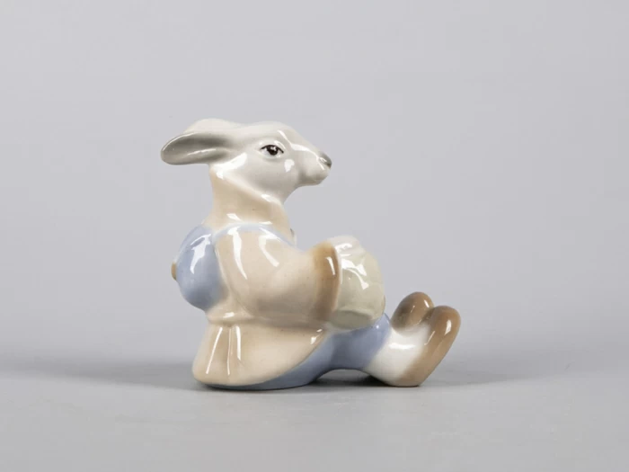 Скульптура форма Заяц с капустой рисунок Забота, арт. 82.43055.00.1, 