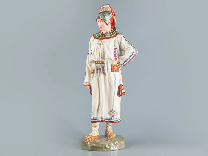 Скульптура Народности России Мордовка племени мокша арт. 82.66477.00.1, 