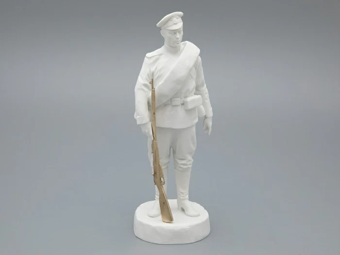 Скульптура Рядовой армейского полка эпохи Николая II, в подарочной упаковке, рисунок Белый бисквит, арт 81.33424.00.1, 