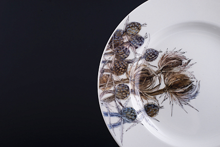 Тарелка Цветущие колючки на форме Плоская арт 60.13553.00.1