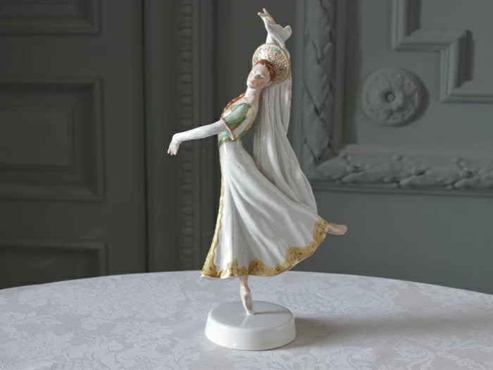 Скульптура Русская. Ульяна Лопаткина, арт 82.86755.00.1, 