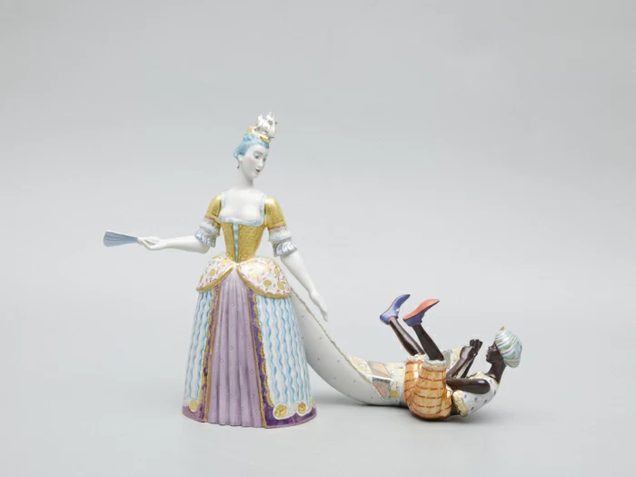 Скульптура Дама с арапчонком Петровская Ассамблея арт. 82.51222.00.1, 