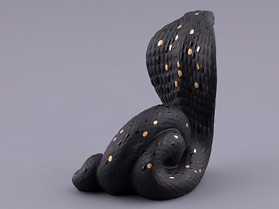 Скульптура форма Кобра, большой размер, в подарочной упаковке, рисунок Черное золото, арт. 81.32914.00.1