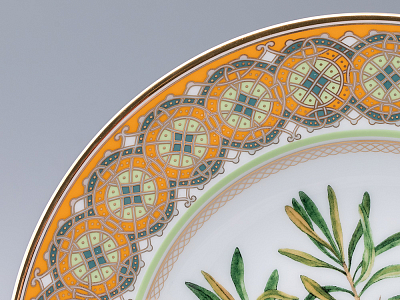 Тарелка декоративная 270 мм в подарочной упаковке форма Европейская рисунок Облепиха сибирская, арт. 81.33947.00.1