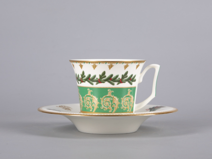 Чашка с блюдцем чайная 210 мл форма Юлия рисунок Еловые веточки арт. 81.30700.00.1, 