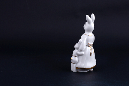 Скульптура Зайчиха-мама, рисунок Золотой, арт 62.15763.00.1