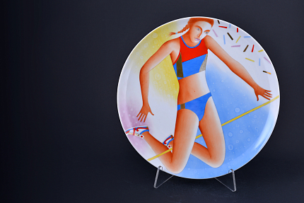 Декоративная тарелка Взятие высоты, на форме Осень 310 мм, арт 60.09777.00.5