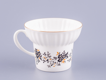 Чашка с блюдцем кофейная 155 мл.,  форма Волна, рисунок Тонкие веточки арт. 81.14403.00.1, 