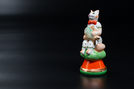 Скульптура Кошка Маша с рыбкой, арт 62.12742.00.5