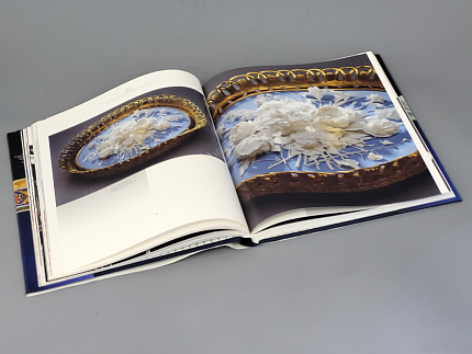 Книга Возвращение легенды. 265 лет Императорскому фарфоровому заводу арт. 14.00005.03