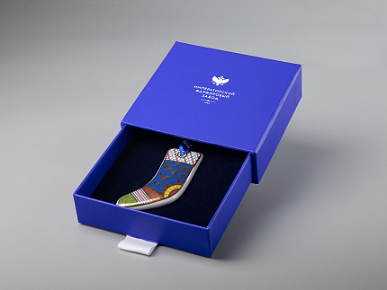 Подарочный набор Елочная игрушка Носочек Колядки арт. 81.31013.00.1