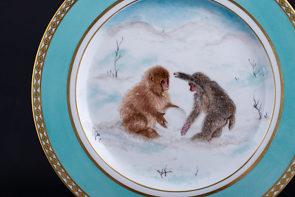 Декоративная тарелка Японские Макаки, на форме Mazarin, арт 60.03554.00.2