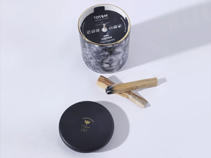 Свеча ароматическая в подарочной упаковке, рисунок Тотем. Лев аромат Пало Санто арт. 81.31595.00.1, 