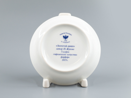 Декоративная тарелка 110 мм, форма Европейская, рисунок Трио. Контрабас, арт 80.84070.00.1, 