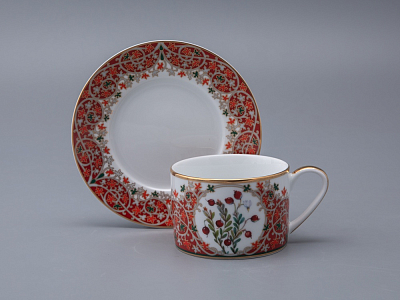 Чашка с блюдцем 250 мл в подарочной упаковке форма Соло рисунок Клюква заповедная, арт. 81.34280.00.1