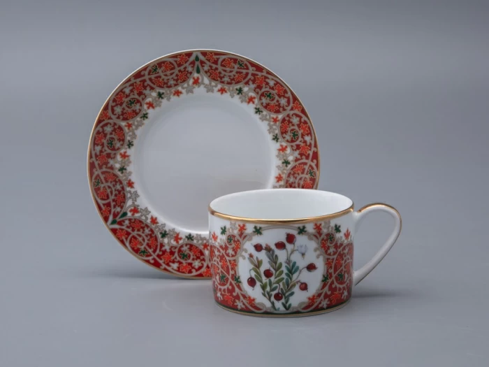 Чашка с блюдцем 250 мл в подарочной упаковке форма Соло рисунок Клюква заповедная, арт. 81.34280.00.1, 