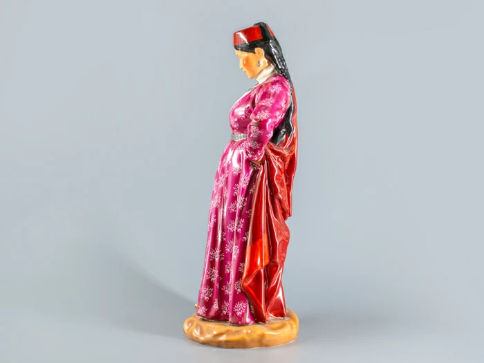 Скульптура Народности России Крымская Татарка арт. 82.63598.00.1, 