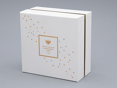 Свеча ароматическая в подарочной упаковке, форма Идиллия рисунок Календа аромат Зимний лес, арт. 81.33153.00.1