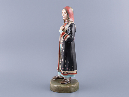 Скульптура Народности России малого размера, Башкирка, арт 82.99369.00.1