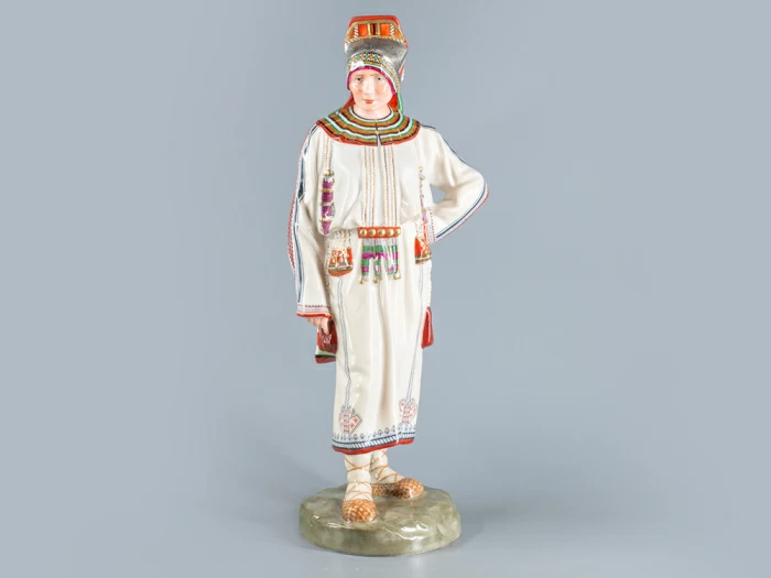 Скульптура Народности России Мордовка племени мокша арт. 82.66477.00.1, 