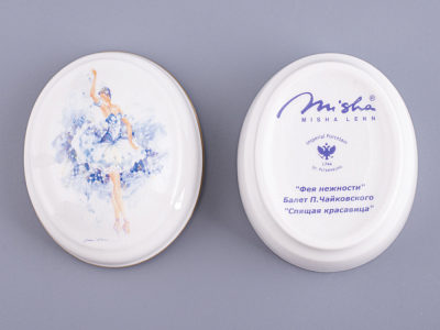 Туалетная коробочка форма Овальная рисунок Фея нежности арт. 80.86399.00.1