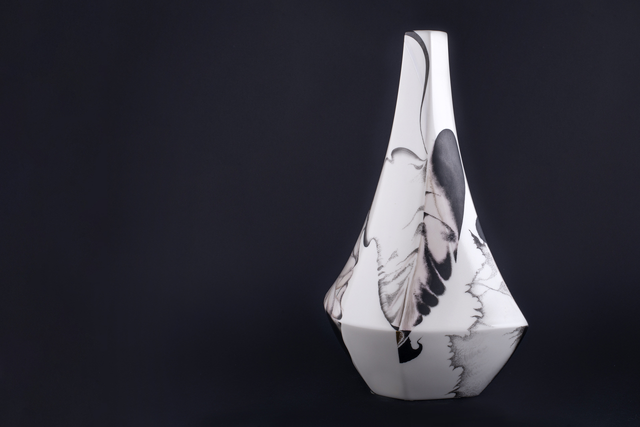 Ваза Slaid на форме Вектор, арт 60.01878.00.1, 