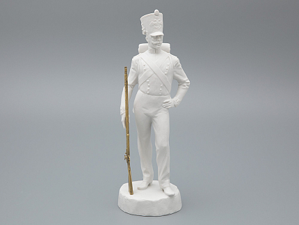 Скульптура  Рядовой русской пехоты Николая I, в подарочной упаковке, рисунок Белый бисквит, арт 81.33426.00.1