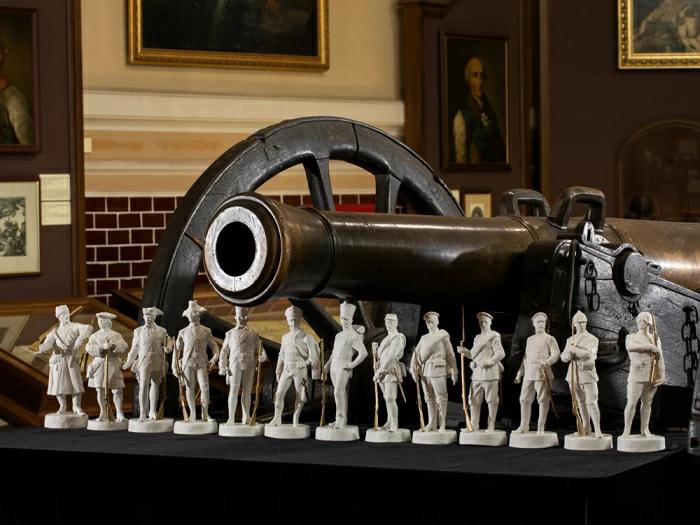 Скульптура Рядовой армейского полка эпохи Николая II, в подарочной упаковке, рисунок Белый бисквит, арт 81.33424.00.1, 