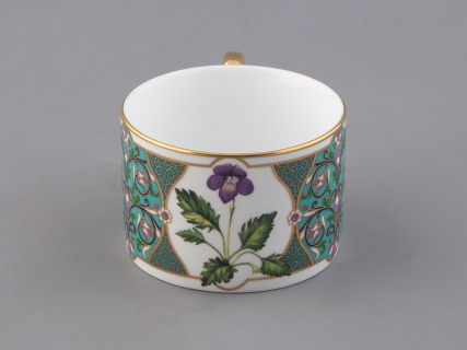 Чашка с блюдцем 250 мл в подарочной упаковке форма Соло, рисунок, Фиалка надрезанная, арт. 81.32656.00.1, 