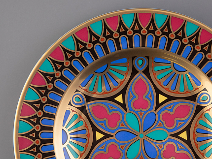 Тарелка декоративная 270 мм Европейская, в подарочной упаковке, рисунок Готическая 4 арт. 81.25626.00.1