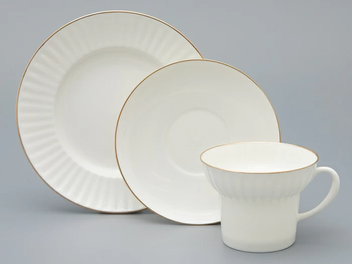 Трехпредметный комплект чайный 155 мл форма Волна рисунок Золотой кантик арт. 81.13550.00.1, 