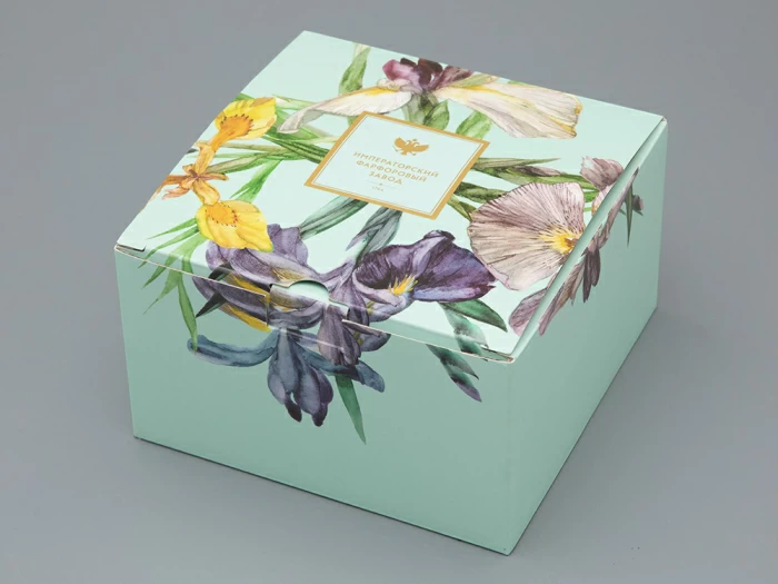 Чашка с блюдцем L’Art des Fleurs (Искусство цветов) в подарочной упаковке, форма Весенняя 2, рисунок Тигровый ирис, арт 81.33404.00.1, 