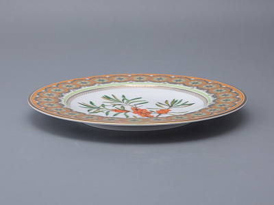 Тарелка декоративная 270 мм в подарочной упаковке форма Европейская рисунок Облепиха сибирская, арт. 81.33947.00.1