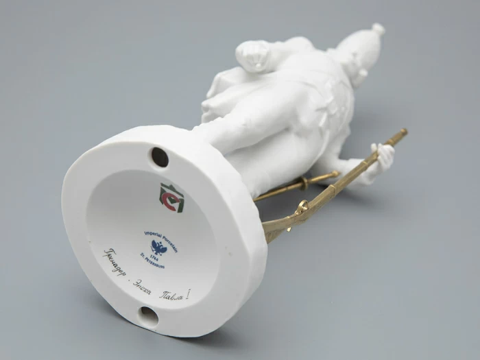 Скульптура Гренадер эпохи Павла I, в подарочной упаковке, рисунок Белый бисквит, арт 81.33429.00.1, 