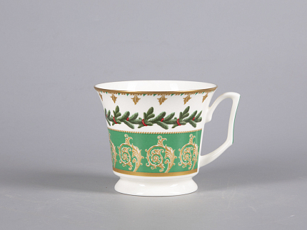 Чашка с блюдцем чайная 210 мл форма Юлия рисунок Еловые веточки арт. 81.30700.00.1